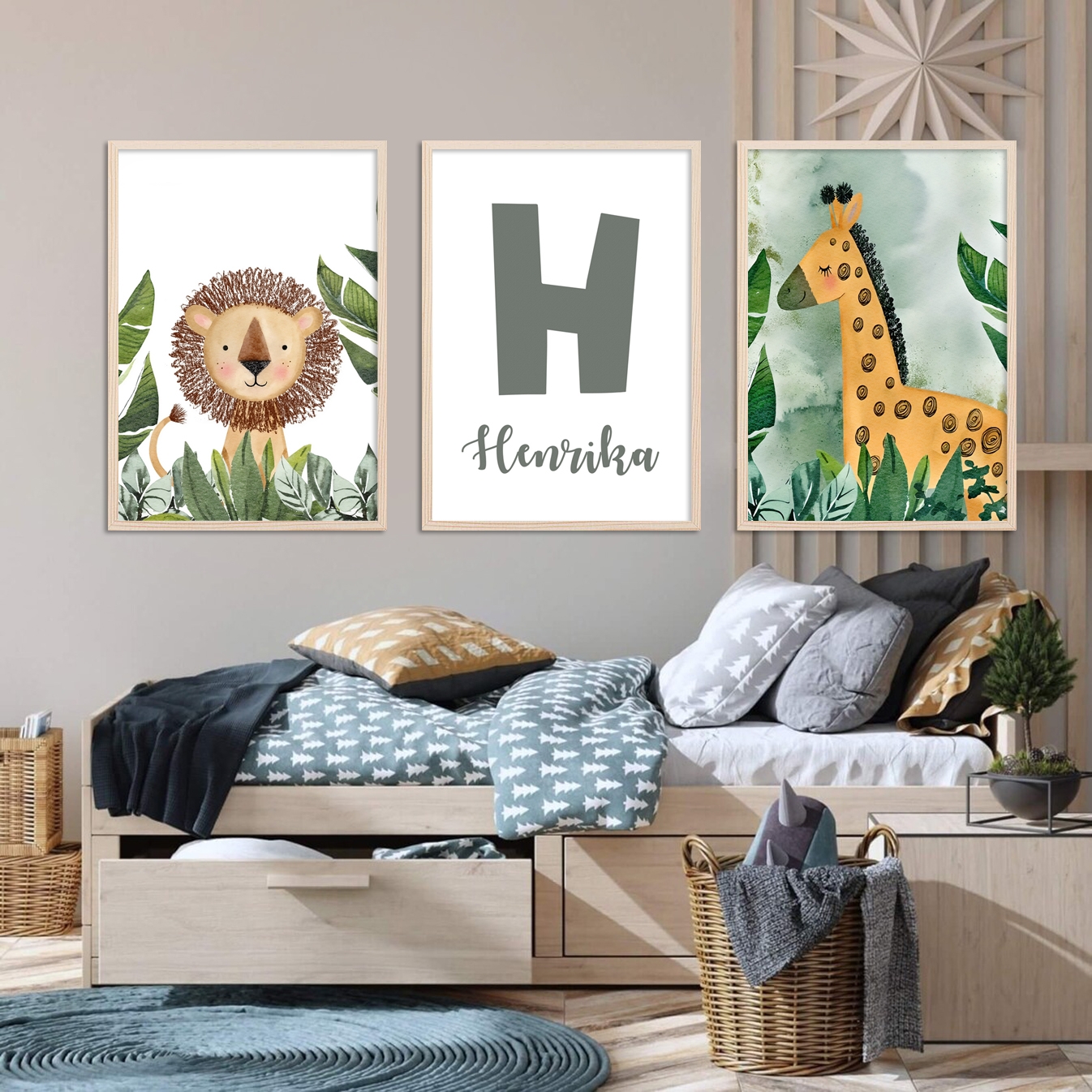 Posters - Lion and Giraffe  / Personalised / Set of 3