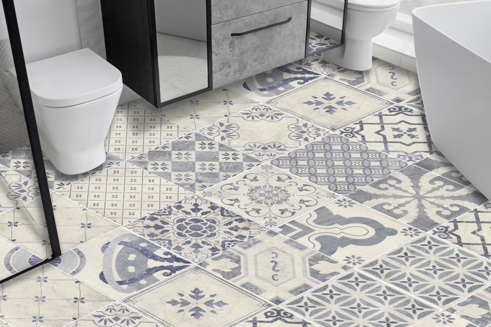 Vintage Patterned Mosaic Floor Tiles / 24 pcs