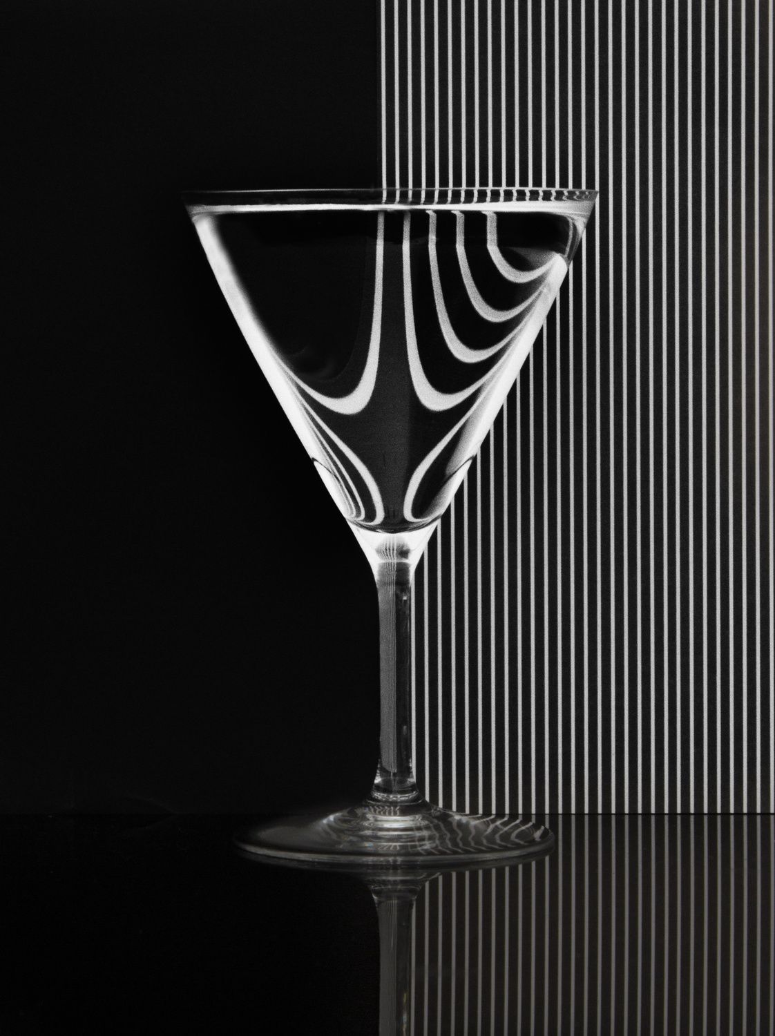 Poster - Martini Glass Reflection